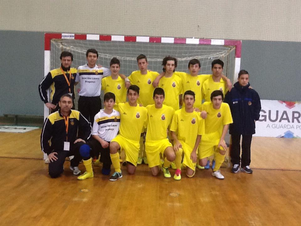 “Encontrei um grupo de miúdos com uma entrega e uma capacidade de aprender enorme”