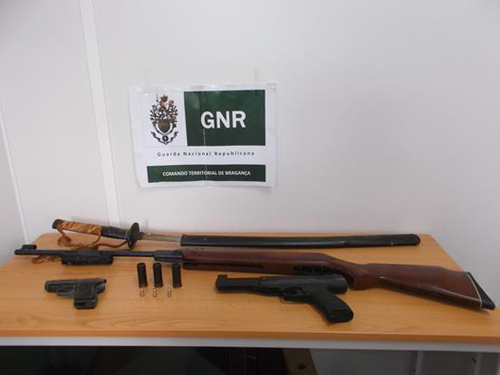 GNR apreende armas em Mirandela