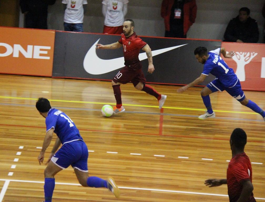 Selecção Nacional de Futsal despede-se de Bragança com mais uma goleada (6-1)