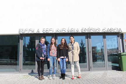 Alunas do Agrupamento de Ecolas Emídio Garcia vão representar a zona Norte nas Olimpíadas da Química