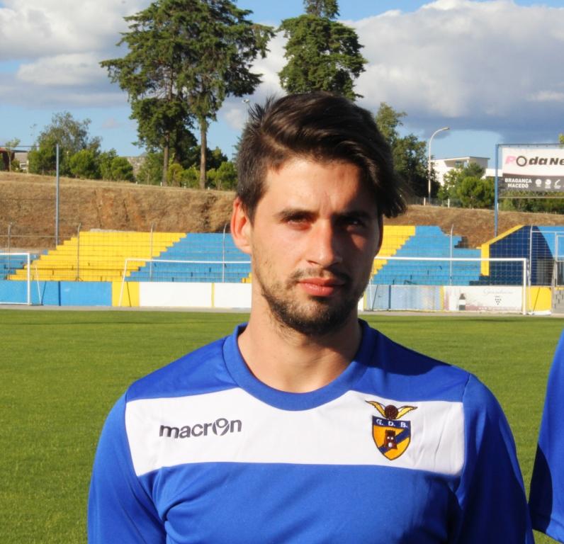 Gonçalo termina época por lesão