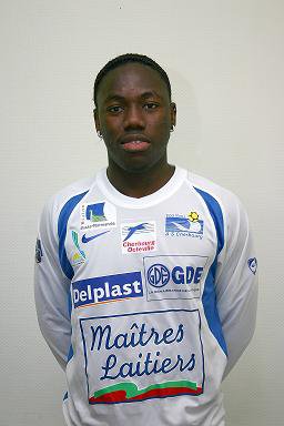 Konan reforça ataque do G.D.Bragança