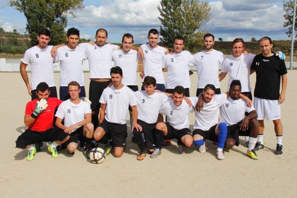 Rebordelo invencível há 16 jogos