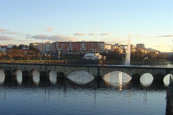 Mulher encontrada morta no rio em Mirandela
