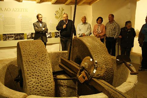 Lavandeira inaugura Núcleo Museológico do Azeite