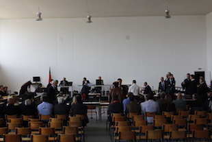 Muitos ausentes no julgamento da “Carta Branca”