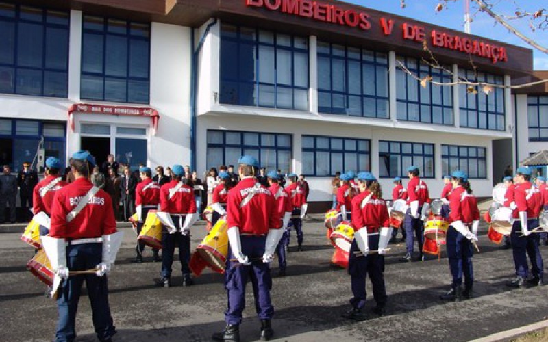 Bombeiros de Bragança comemoram 125 anos
