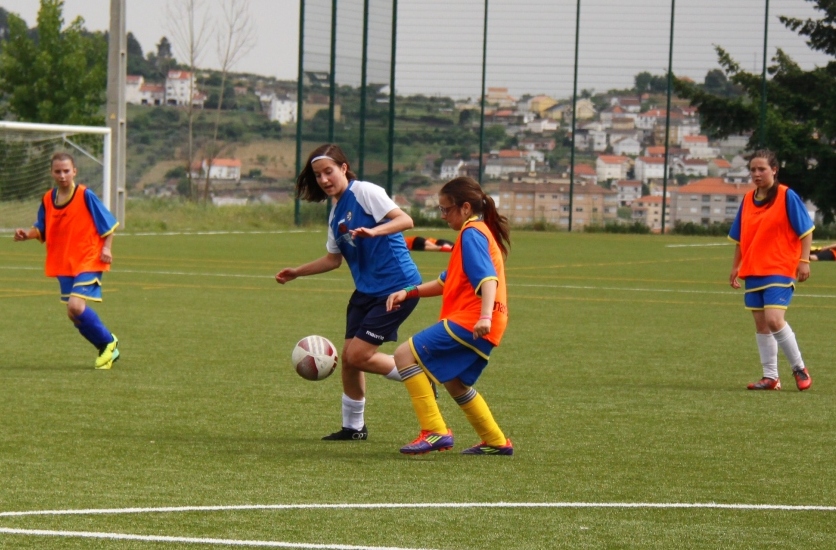 Mãe d´Água e Izeda na final do Dia do Futebol Feminino