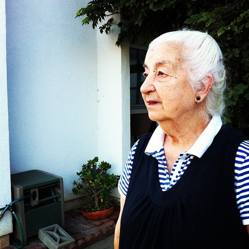 Mécia de Sena homenageada em Carrazeda de Ansiães