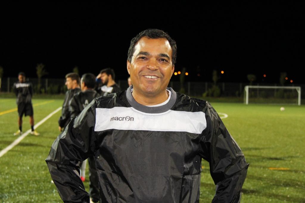 Teixeira pede apoio dos adeptos no dérbi concelhio