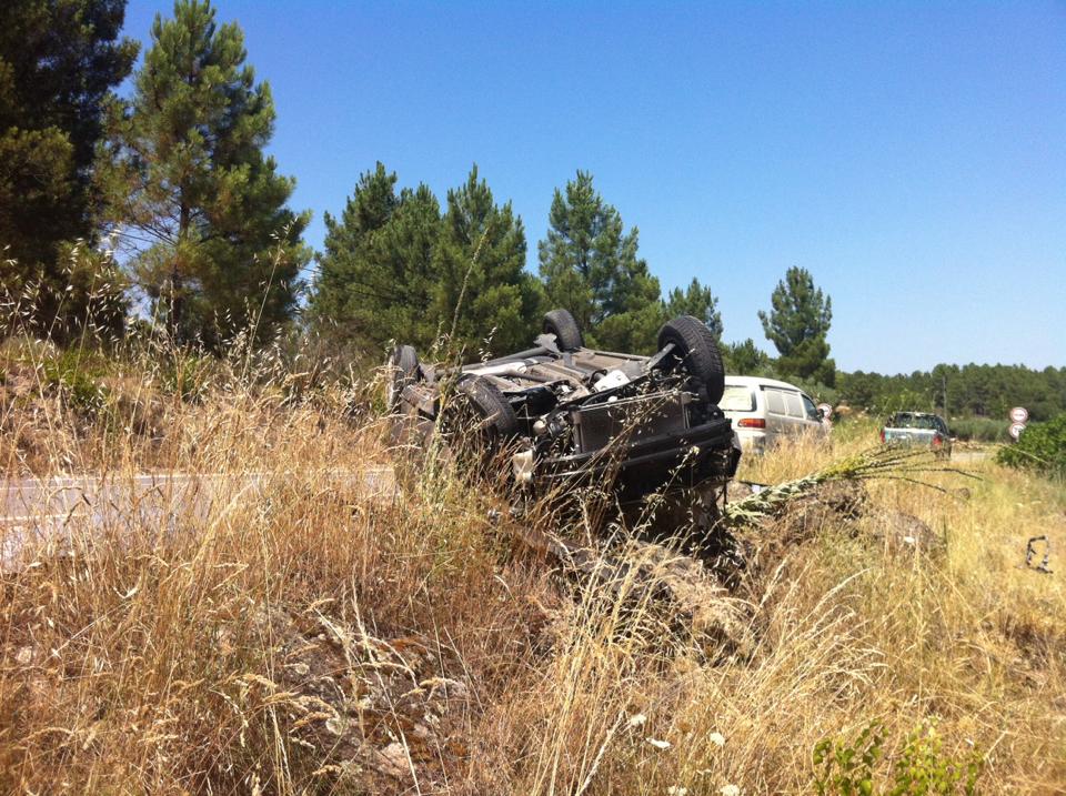 Cinco feridos em acidente em Torre D. Chama