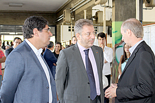 Obras em escolas prometidas para 2016