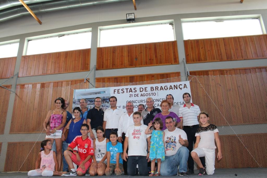 Associação de emigrantes doa 2300 euros à APADI