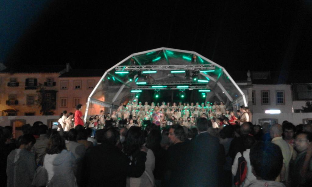 Orquestra Fervença deu concerto inédito e irrepetível