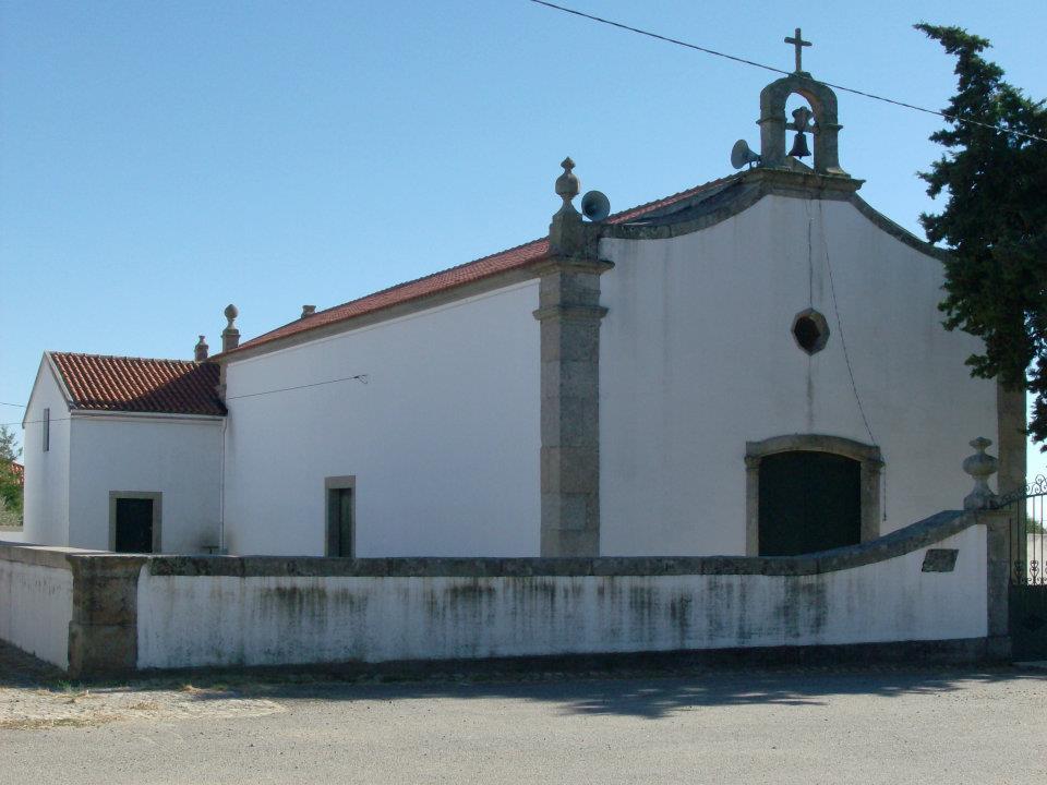 Santuário dos Chãos assaltado