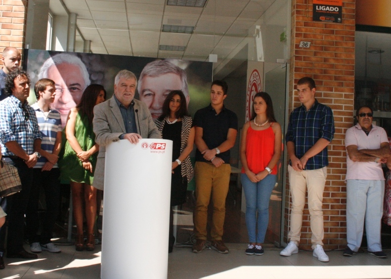 Candidatura do PS por Bragança inaugura sede de campanha com críticas ao governo