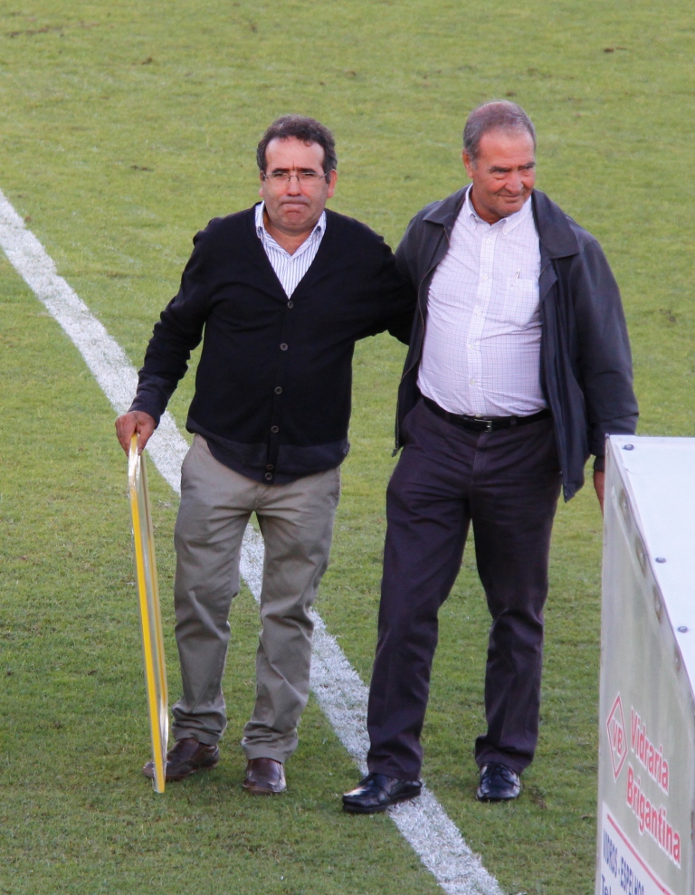 G.D.Bragança presta homenagem a Tojê Cepeda