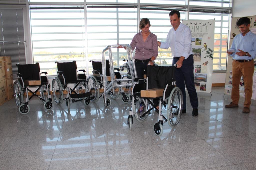 Cinco instituições recebem material ortopédico da Azimute