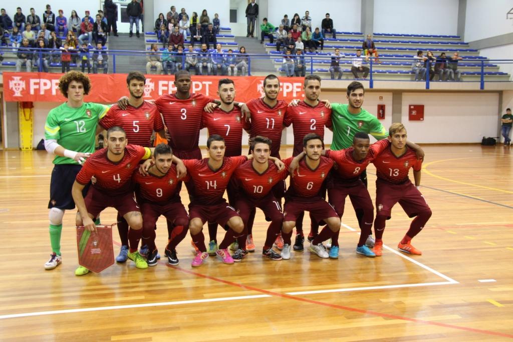 Selecção Nacional de Futsal Sub-21 dá goleada em Macedo de Cavaleiros