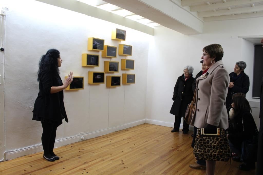 Caixas de luz em exposição na galeria História e Arte