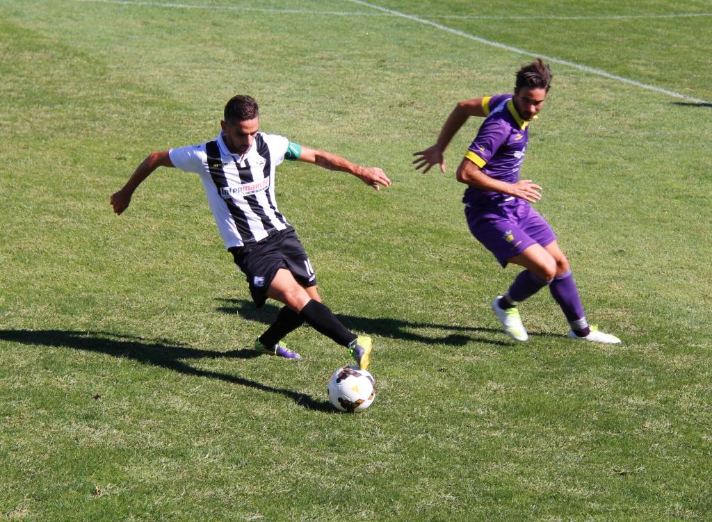 S.C.Mirandela vence (1-0) e chega-se aos lugares de subida