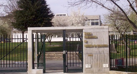 Ex-funcionária da Escola Secundária de Macedo de Cavaleiros condenada por desviar 400 mil euros