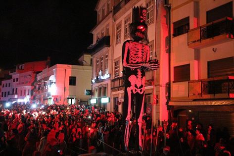 Mais de mil diabos vão invadir as ruas de Vinhais este sábado