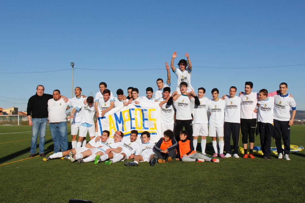 GD.Bragança conquista título distrital de juniores