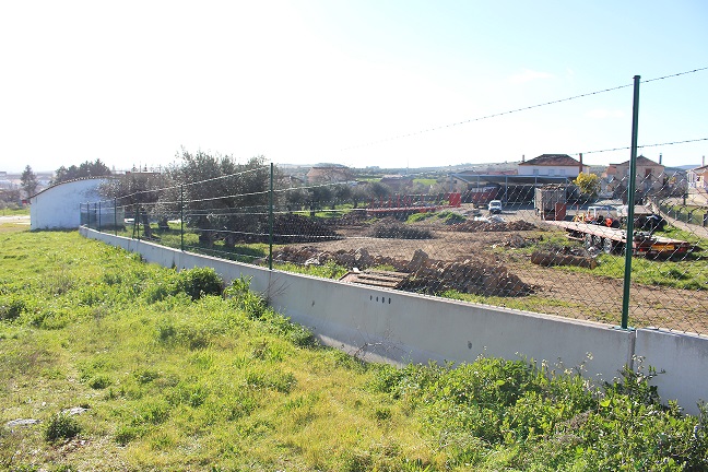 Braço de Ferro entre Bombeiros e ex-presidente de Junta de Izeda por causa de terreno