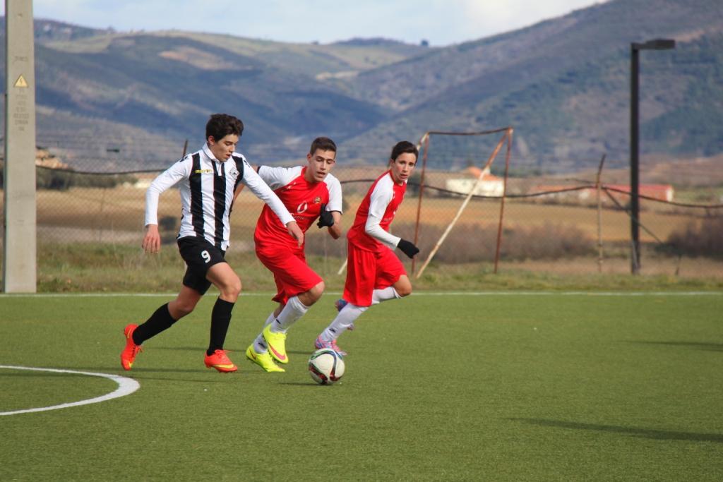 Mãe d´Água termina distrital de juvenis na segunda posição