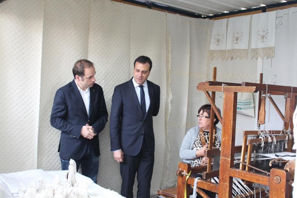 Feira de Artesanato já anima centro da cidade de Bragança