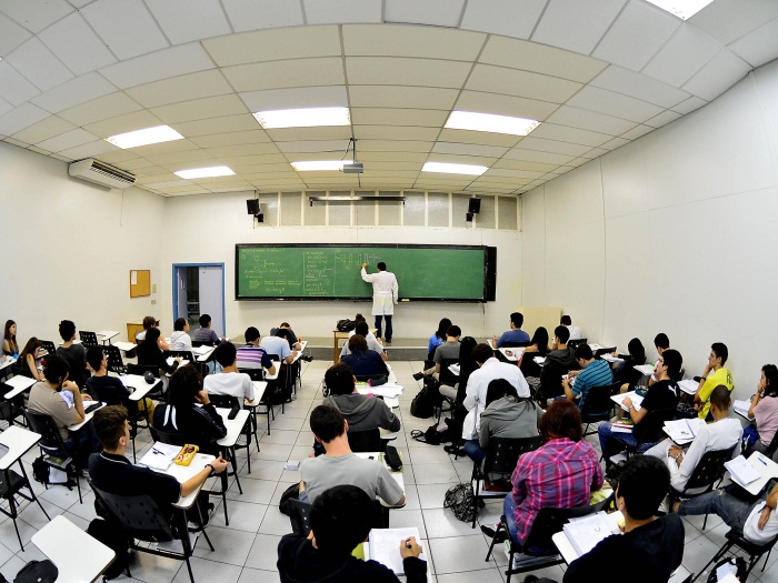 PSD de Macedo de Cavaleiros preocupado com cortes no financiamento em escolas privadas