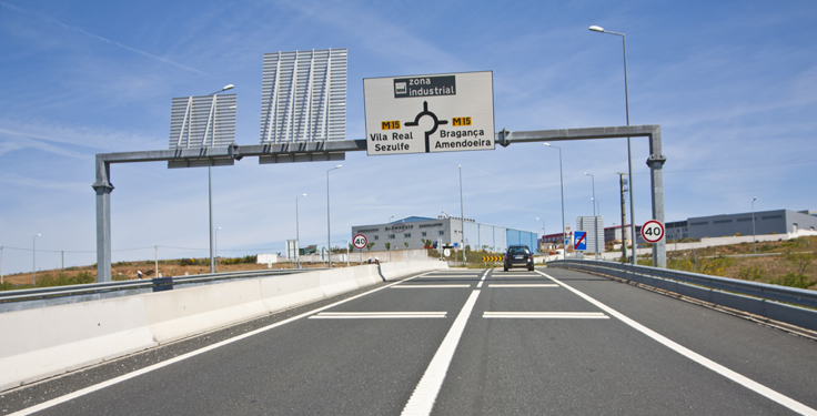 Cinco empresas assaltadas na zona industrial de Macedo de Cavaleiros