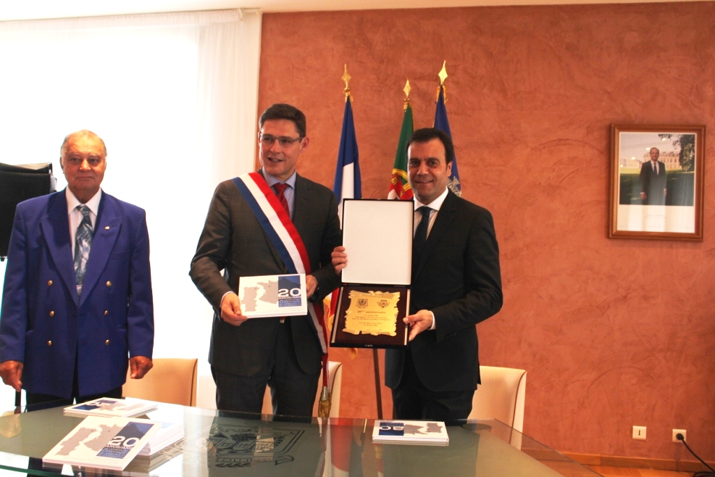 Pavillons-sous-Bois acolheu comemoração de 20.º aniversário da geminação com Bragança