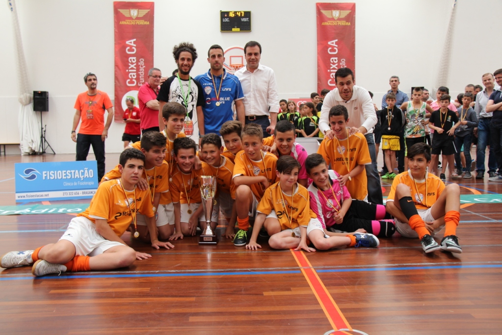 Vigo 2015 vence III edição do Torneio Internacional de Futsal Arnaldo Pereira