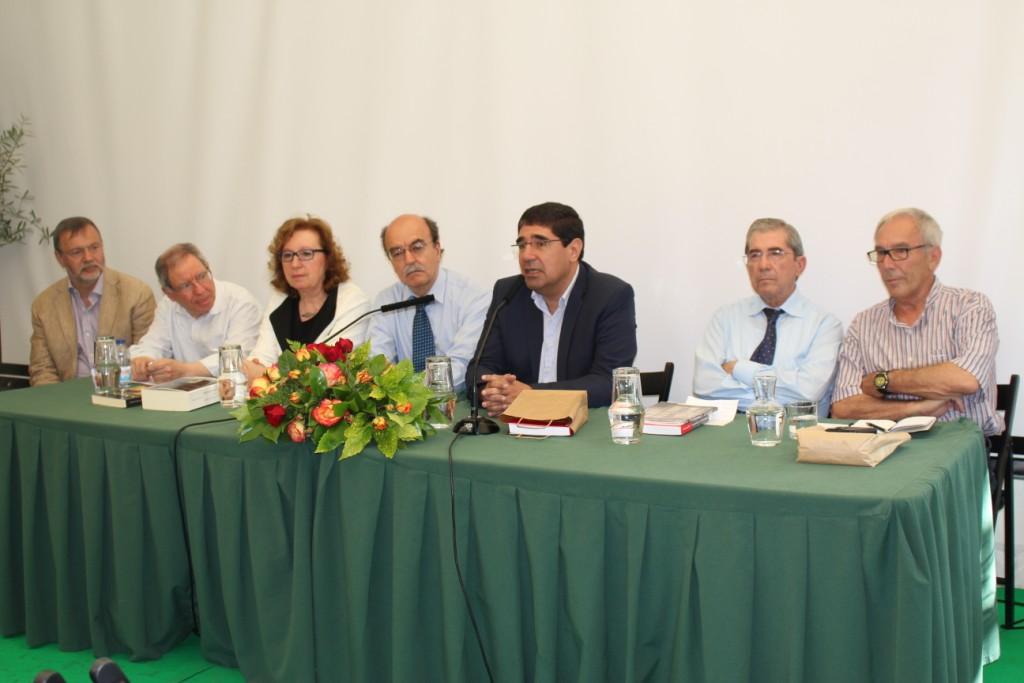 Exploração da violência nos media criticada no “Tua Escrita”