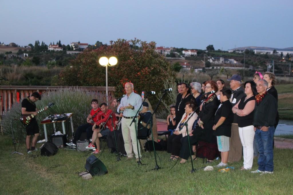“Orquestra Fervença” deu espetáculo improvável na Obra Social Padre Miguel