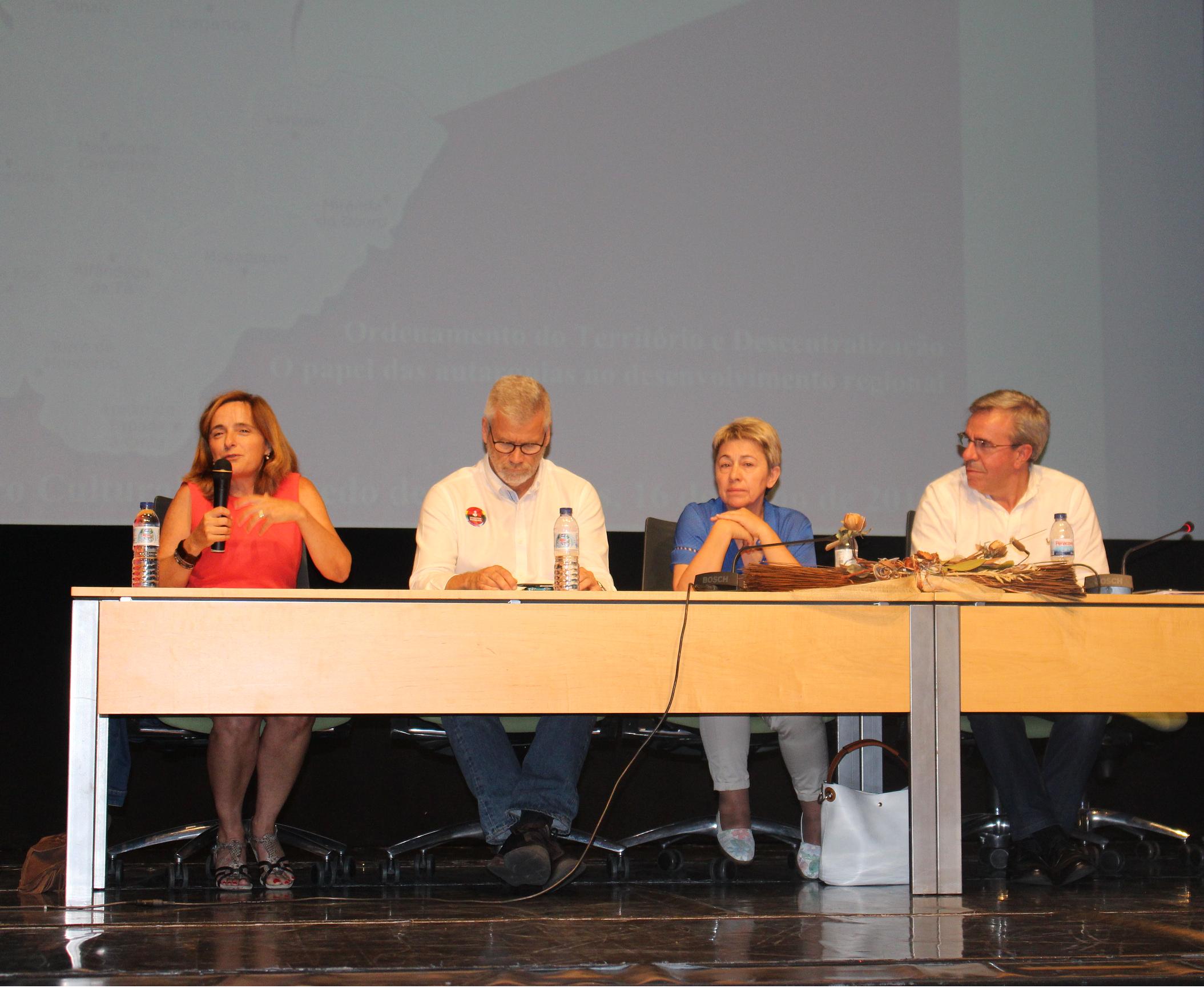 PS quer aumentar o número de câmaras rosa no distrito de Bragança