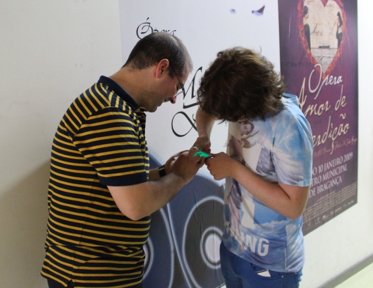 Aprender a Brincar: professor brigantino desenvolve jogos para ajudar a estudar música