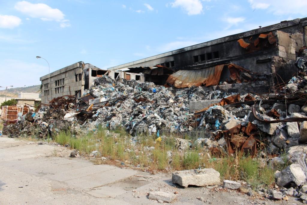 Administração do Complexo do Cachão garante que o lixo já está a ser retirado