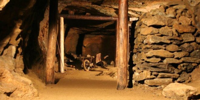 Empresas mineiras com concessões em três áreas no distrito de Bragança