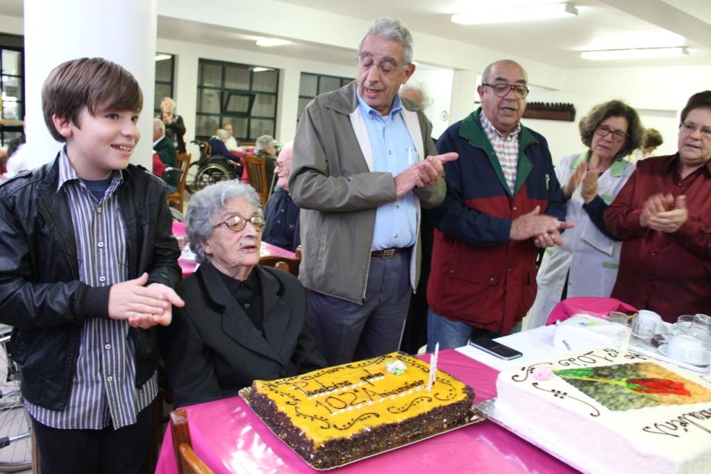Utente da Santa Casa de Bragança celebra 102 anos de vida