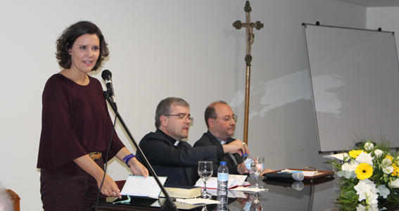 Assunção Cristas acusa governo de abandonar agricultura