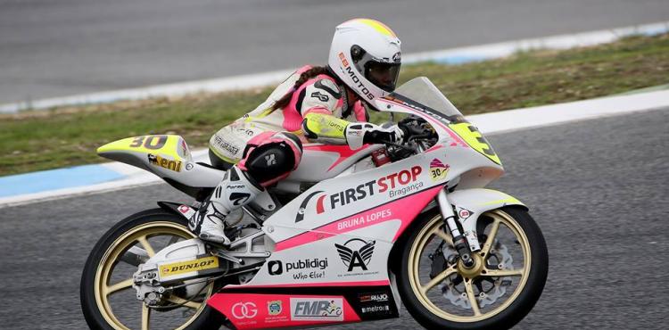 Bruna Lopes vai testar-se no Red Bull MotoGp Rookies Cup