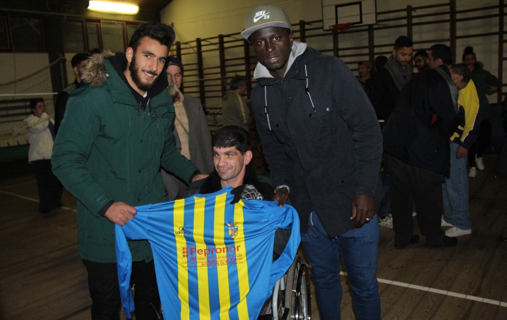 Centro de Educação Especial recebeu plantel e equipa técnica do G.D.Bragança