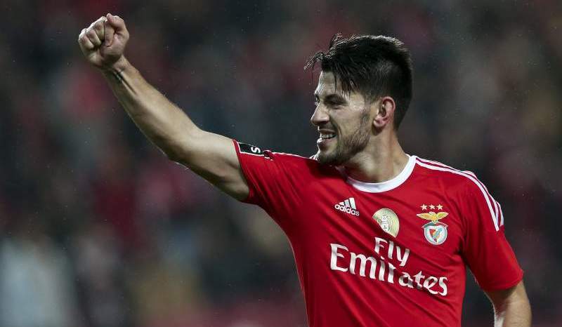 Pizzi nos convocados de Fernando Santos