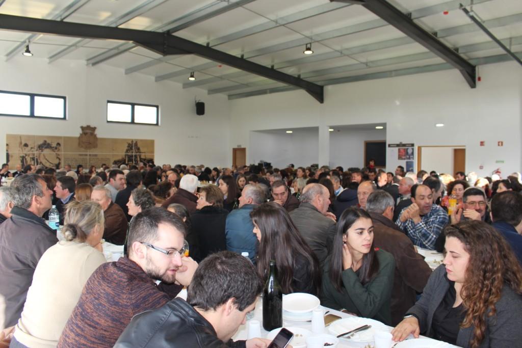 Dia de festa em Babe na inauguração do “Multiusos” local