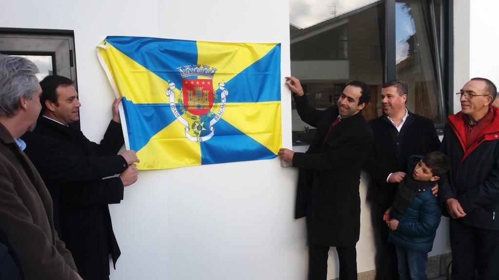 Dia de festa em Babe (Bragança) na inauguração do “Multiusos” local