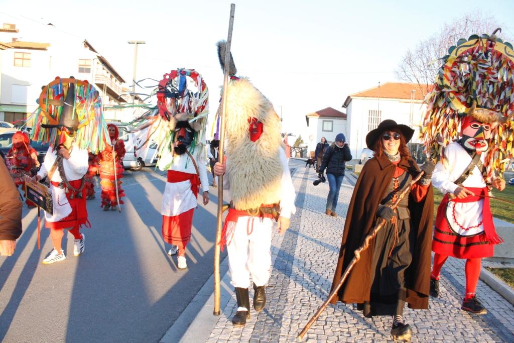 Encontro de Máscaras reuniu 20 grupos de mascarados de Portugal e Espanha em Mogadouro