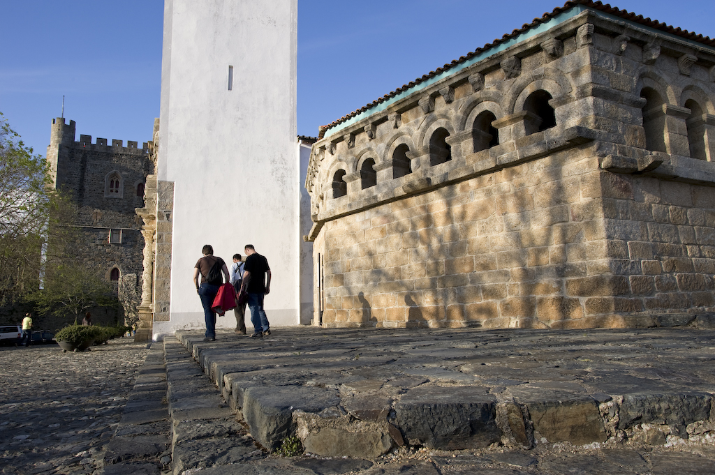 Sector hoteleiro de Bragança registou um aumento de cerca de 21 por cento no número de dormidas, em 2015
